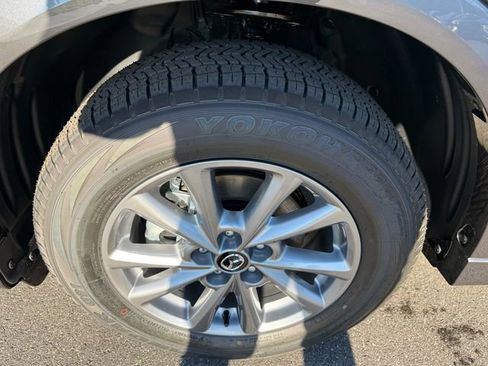 New 2025 MAZDA CX-5 AWD 2.5 S w/ Preferred Package image 17