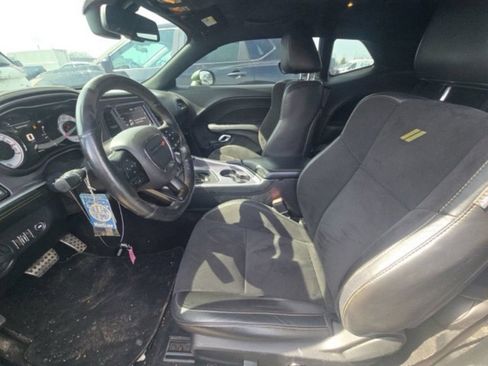 Used 2023 Dodge Challenger R/T Scat Pack RWD image 9