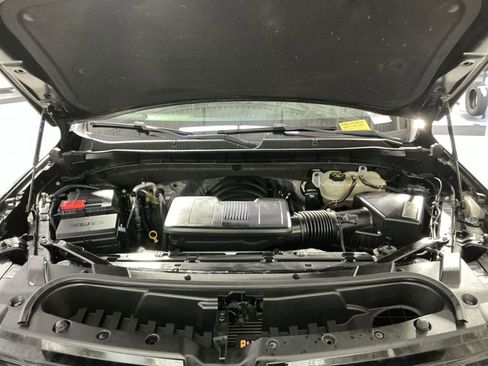 Used 2021 Chevrolet Tahoe Premier AWD/4WD image 29
