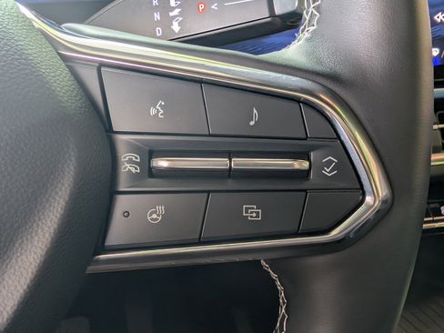 Used 2024 Chevrolet Equinox EV LT w/ Active Safety Package 3 FWD image 34