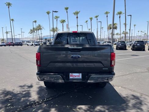 Used 2019 Ford F150 Lariat w/ Equipment Group 502A Luxury AWD/4WD image 18
