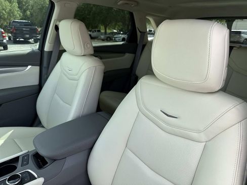 New 2026 Cadillac XT5 Premium Luxury AWD/4WD image 21