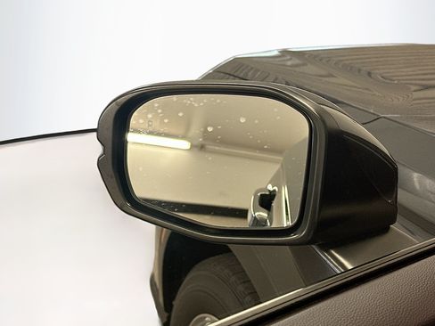 Used 2024 Honda CR-V EX image 16