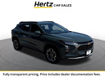 Used 2025 Chevrolet Trax LT