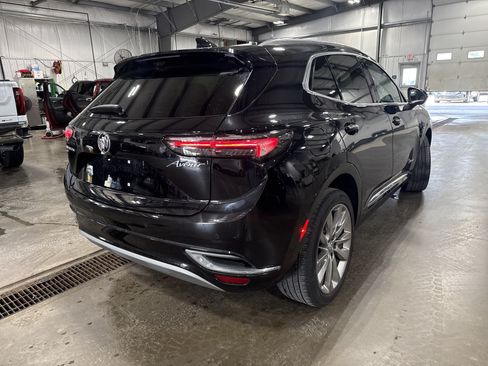 Used 2022 Buick Envision Avenir w/ Technology Package II AWD/4WD image 3