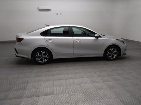 Used 2021 Kia Forte LXS FWD image 10