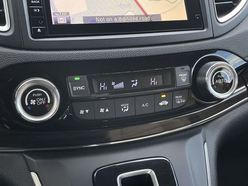 Used 2015 Honda CR-V Touring image 21