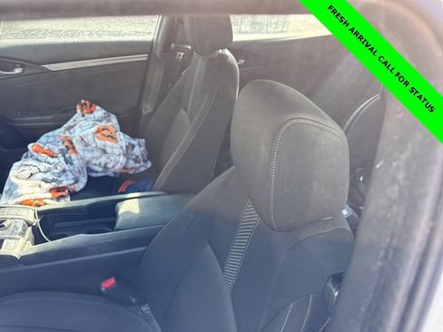 Used 2018 Honda Civic EX image 13
