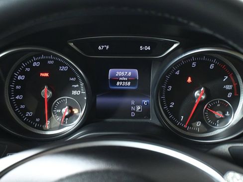 Used 2018 Mercedes-Benz GLA 250 4MATIC image 20