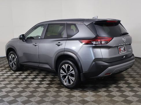Used 2023 Nissan Rogue SV AWD/4WD image 7