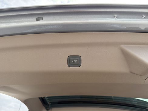 New 2026 GMC Yukon XL Denali image 24