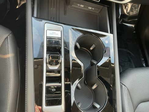 New 2026 Volkswagen Atlas SE AWD/4WD image 20