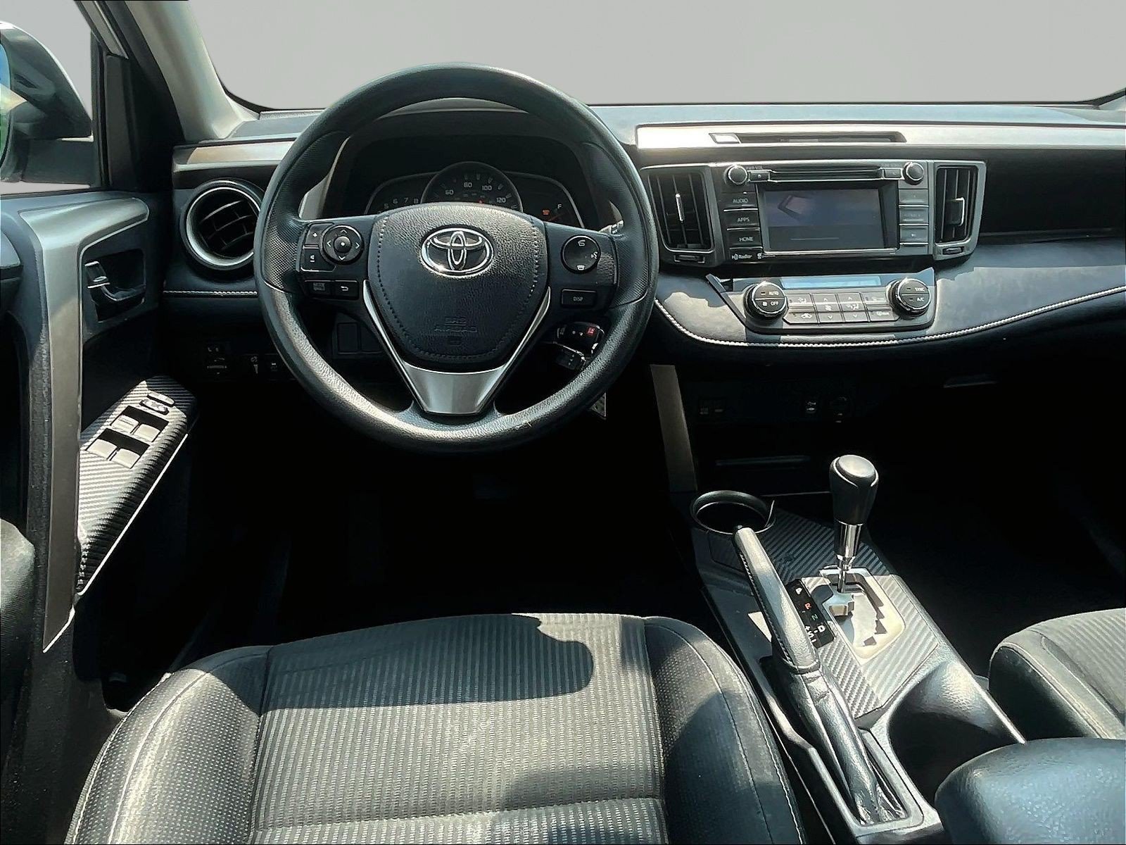 Used 2014 Toyota RAV4 XLE FWD image 8