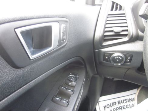 Used 2021 Ford EcoSport Titanium FWD image 21