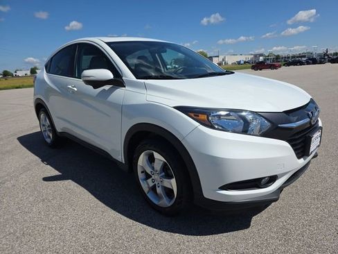 Used 2016 Honda HR-V EX image 15
