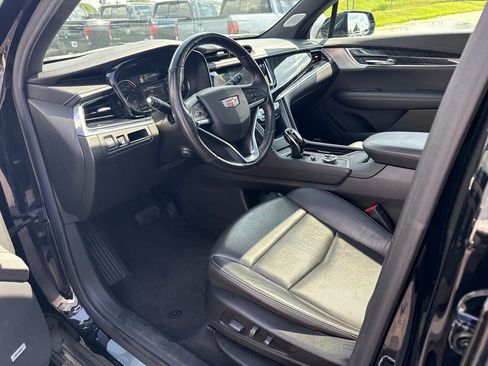 Used 2020 Cadillac XT6 Premium Luxury AWD/4WD image 18