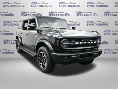 New 2025 Ford Bronco Outer Banks