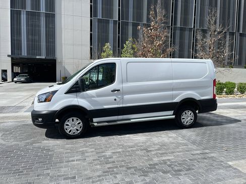 Used 2024 Ford Transit 250 Low Roof w/ Exterior Upgrade Package image 2