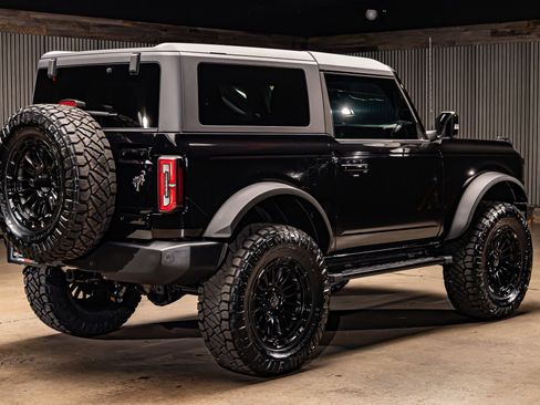 Used 2023 Ford Bronco Outer Banks w/ Sasquatch Package image 10