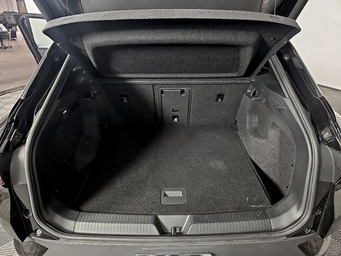 Used 2021 Volkswagen ID.4 1st Edition image 28