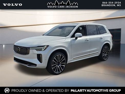 New 2026 Volvo XC90 B6 Plus w/ Protection Package Premier AWD/4WD image 4