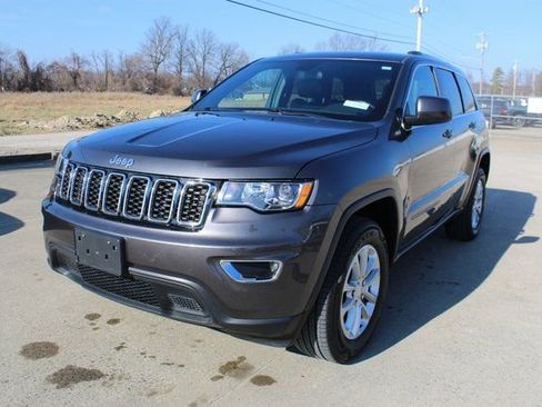 Used 2021 Jeep Grand Cherokee Laredo X image 1