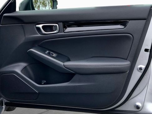 Used 2025 Honda Civic Sport Touring image 22