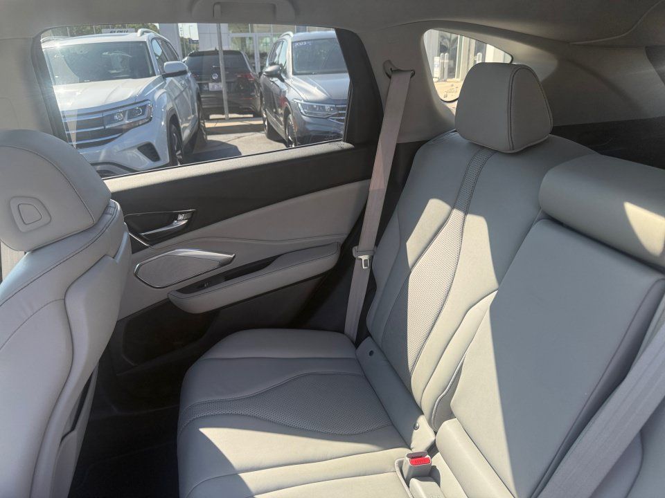 Used 2019 Acura RDX w/ Technology Package AWD/4WD image 33