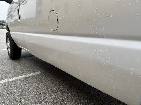 Used 2008 Ford E-350 and Econoline 350 Super Duty image 32