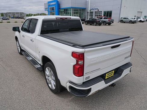 Used 2023 Chevrolet Silverado 1500 High Country w/ High Country Premium Package AWD/4WD image 14