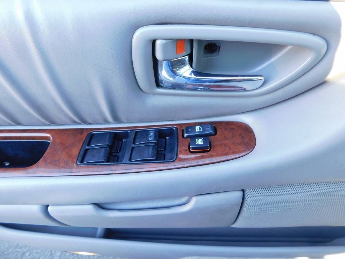 Used 2003 Toyota Avalon XLS FWD image 15