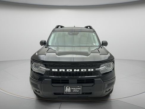 Used 2025 Ford Bronco Sport Outer Banks w/ Outer Banks Tech Package+ AWD/4WD image 2