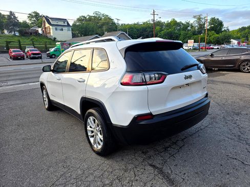 Used 2021 Jeep Cherokee Latitude image 6