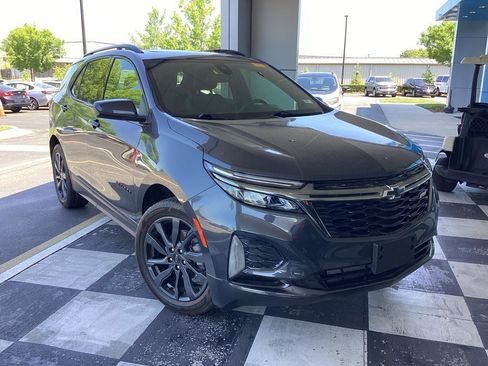 Used 2022 Chevrolet Equinox RS w/ LPO, Floor Liner Package FWD image 7
