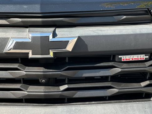 Used 2023 Chevrolet Colorado Trail Boss AWD/4WD image 37