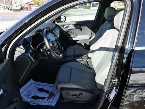Used 2020 Audi Q3 2.0T Prestige image 26