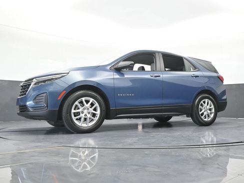Used 2024 Chevrolet Equinox LS FWD image 50