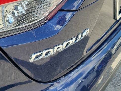 Used 2025 Toyota Corolla LE FWD image 29
