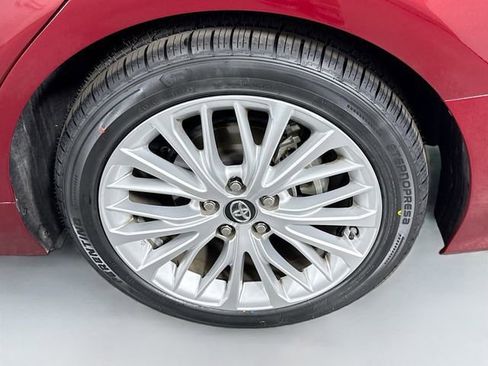 Certified 2018 Toyota Camry XLE w/ Audio Package image 31