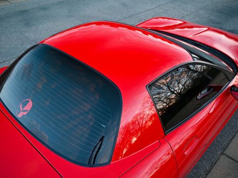 Used 2002 Chevrolet Corvette Z06 w/ Memory Pkg image 30