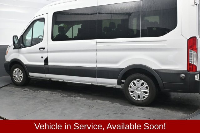 Used 2015 Ford Transit 350 XLT RWD image 4
