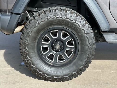 Used 2020 Jeep Wrangler Sport image 28