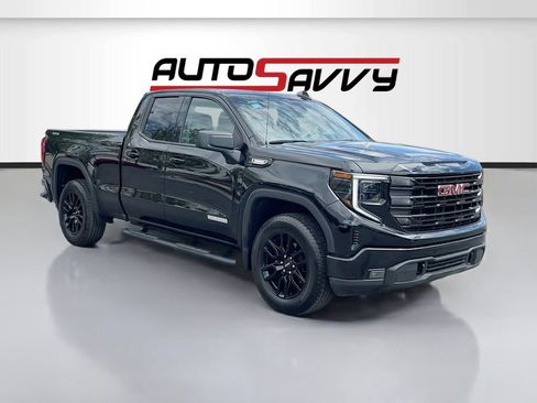 Used 2025 GMC Sierra 1500 Elevation AWD/4WD image 1