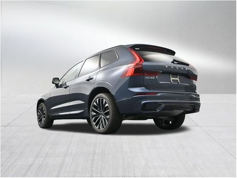New 2026 Volvo XC60 T8 Ultra w/ Protection Package Premier AWD/4WD image 23