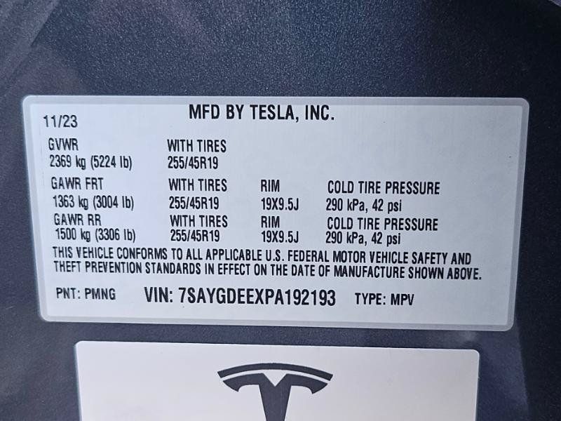 Used 2023 Tesla Model Y Long Range AWD/4WD image 37