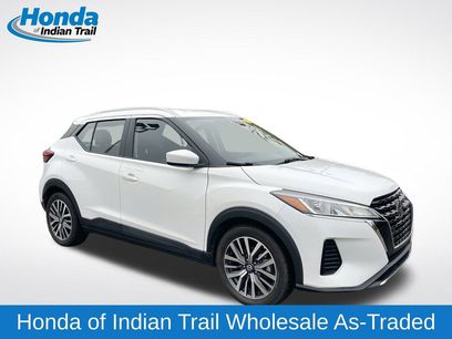 Used 2021 Nissan Kicks SV