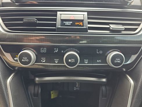 Used 2019 Honda Accord Sport image 24