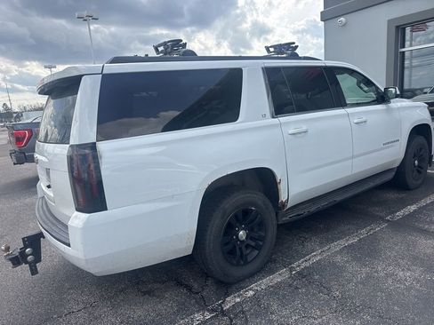 Used 2016 Chevrolet Suburban LT w/ Max Trailering Package image 8
