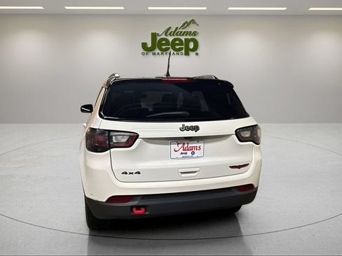 Used 2022 Jeep Compass Trailhawk w/ Trailhawk Elite Group AWD/4WD image 8