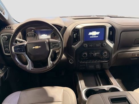 Used 2021 Chevrolet Silverado 2500 LTZ w/ LTZ Premium Package image 22